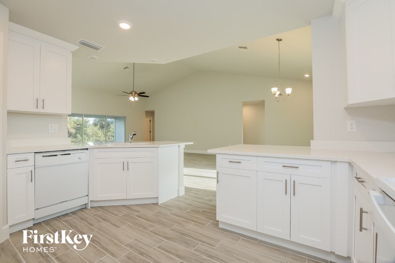 6148 Hellman Ave - Photo 5 of 14