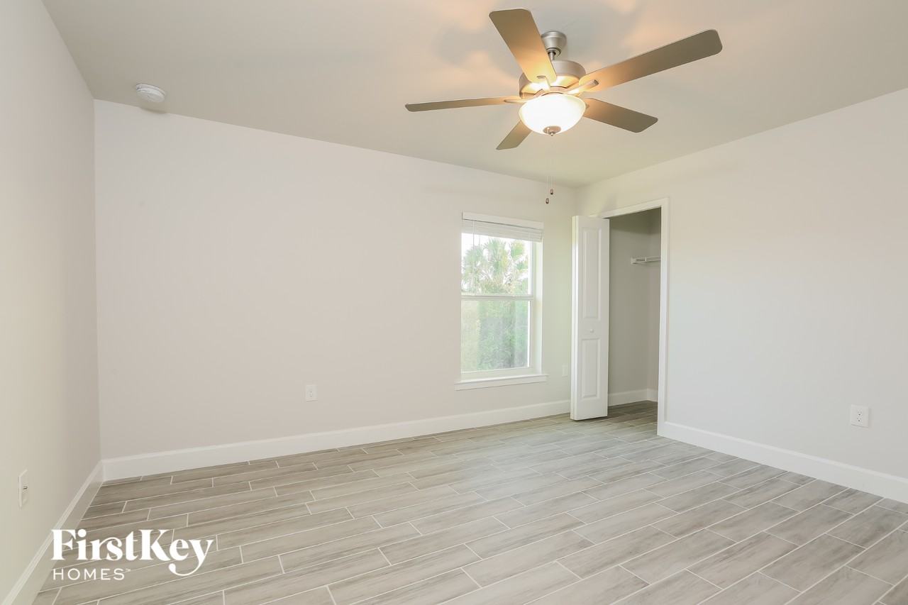 6148 Hellman Ave - Photo 7 of 14