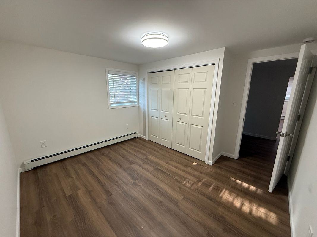 946 Edwards Blvd - Photo 5 of 9