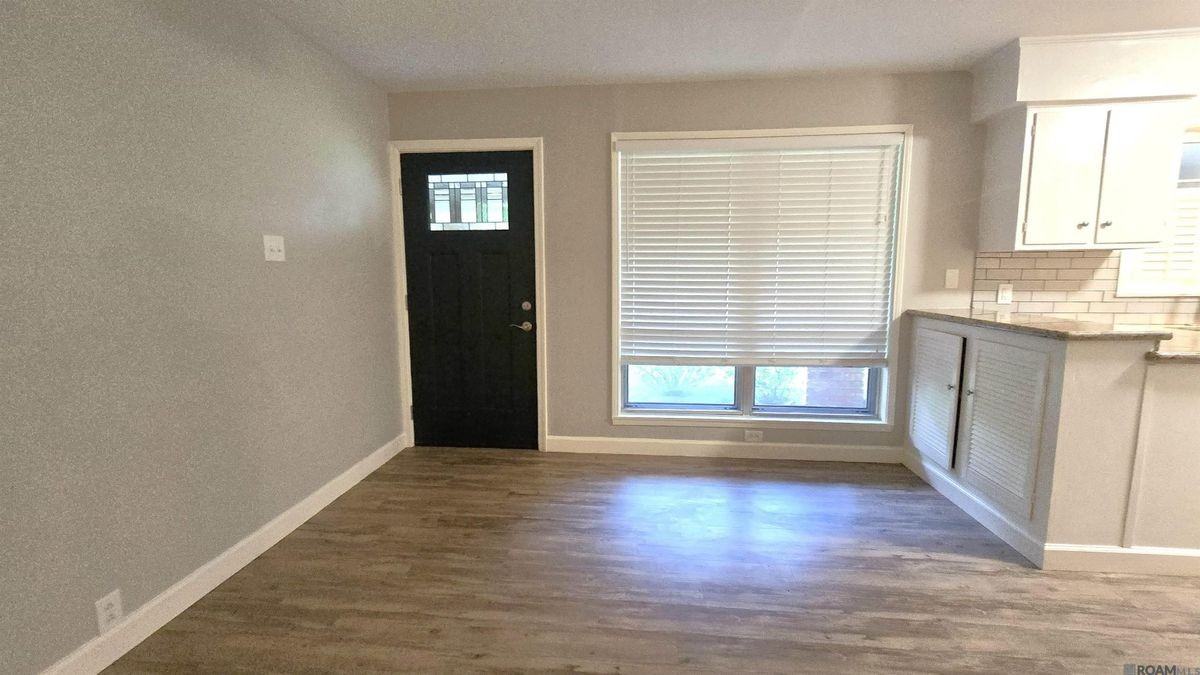 344 Burgess Pl - Photo 6 of 14
