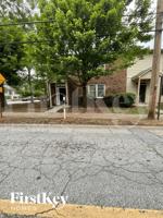 featured image of 1717 W Taylor Ave