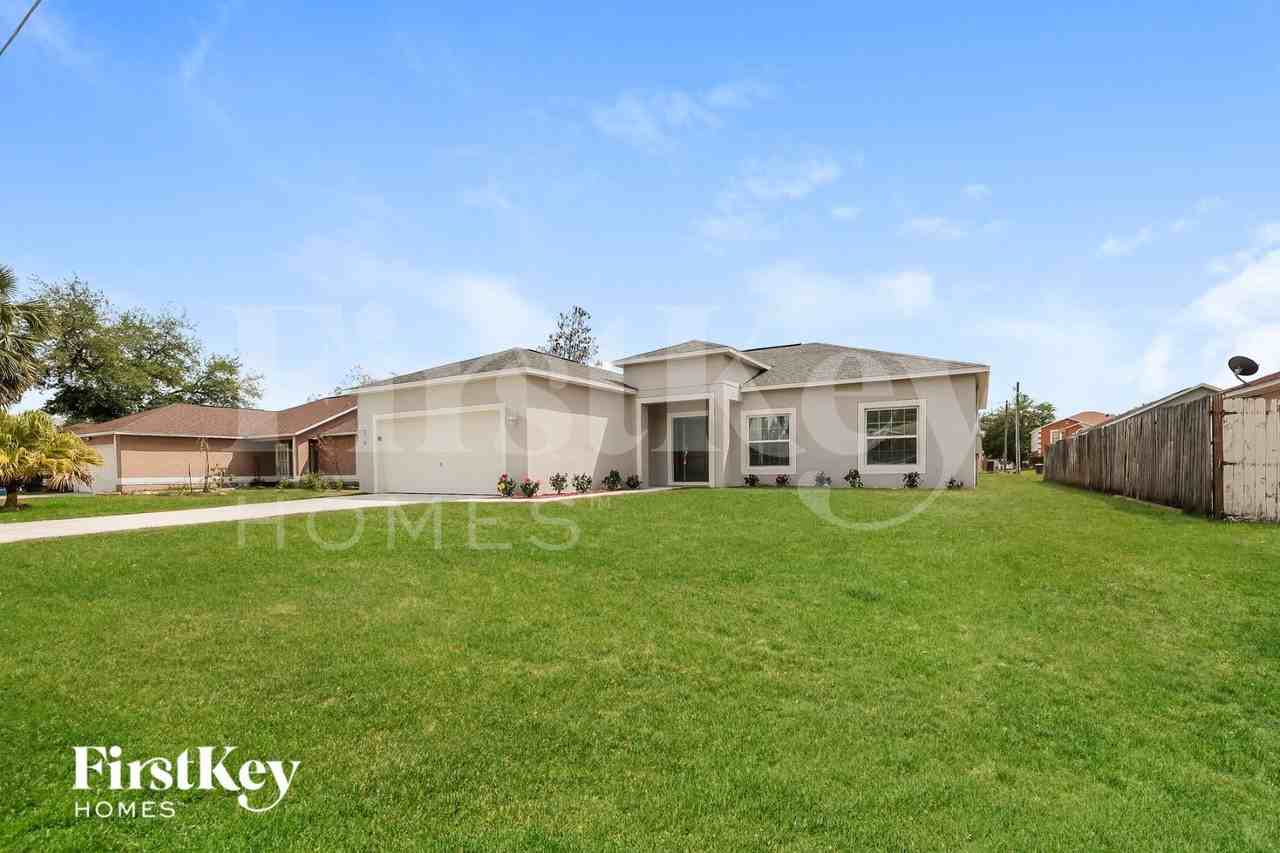 535 Cardinal Dr - Photo 2 of 15