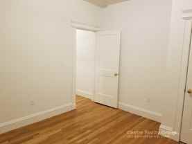 122 Warren St #3A - Photo 1 of 1