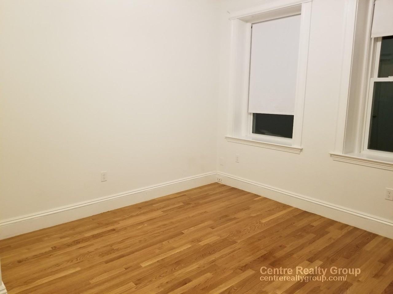 120 Warren St - Photo 3 of 4