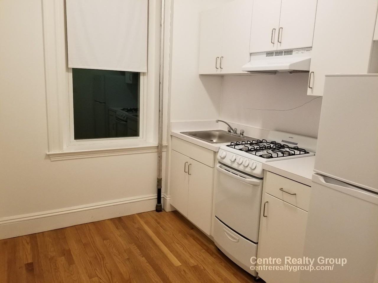 120 Warren St - Photo 4 of 4