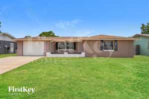 featured image of 7915 Foxbloom Dr