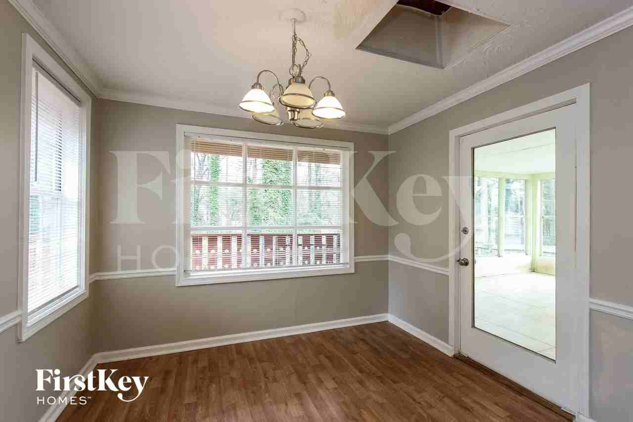 6936 Deshon Ridge Dr - Photo 6 of 15