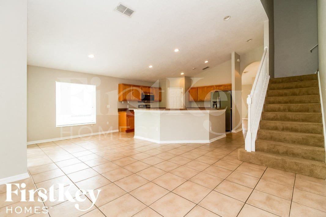 3924 Benson Park Blvd - Photo 6 of 15
