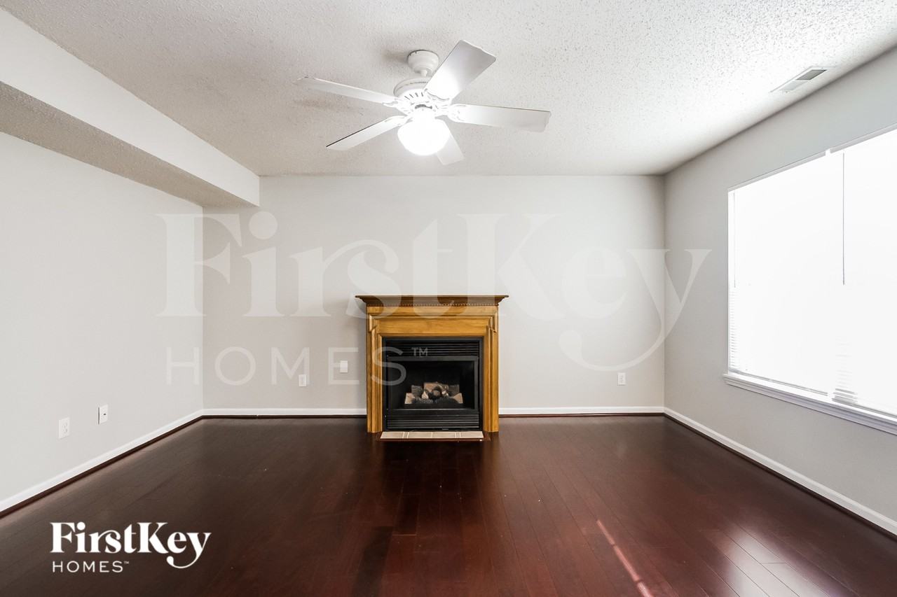 12230 Sweet Creek Trl - Photo 3 of 15