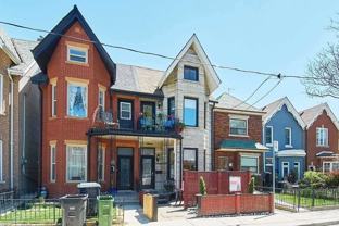 Queen St W & Ossington Ave #1 - Photo 1 of 1