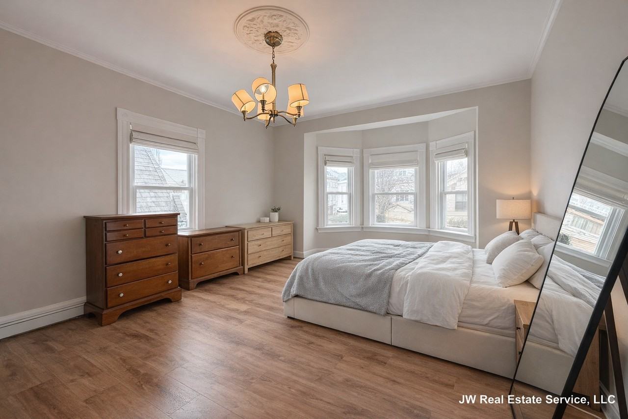 401 Washington St #5 - Photo 3 of 20
