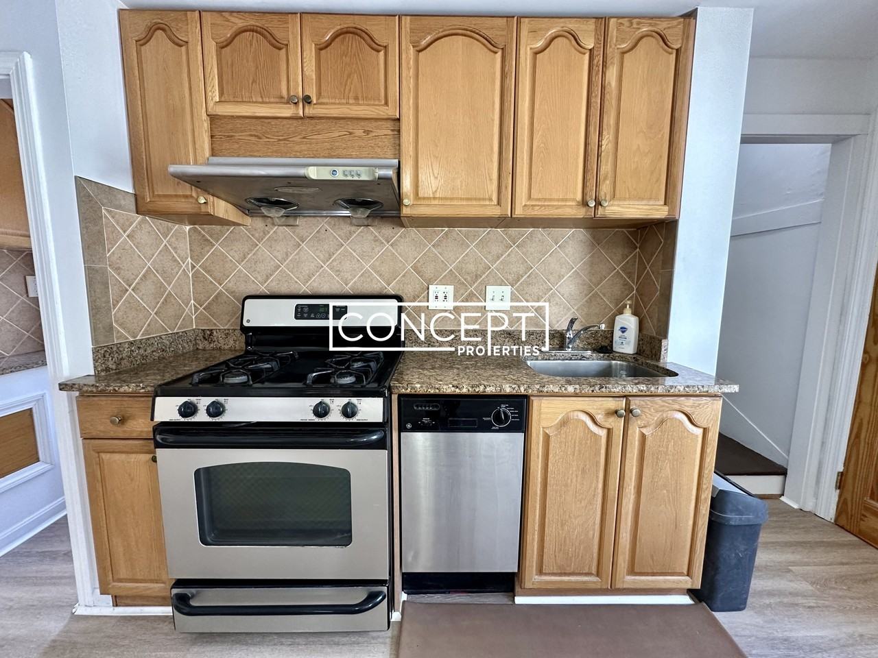 99 Union St - Photo 2 of 24