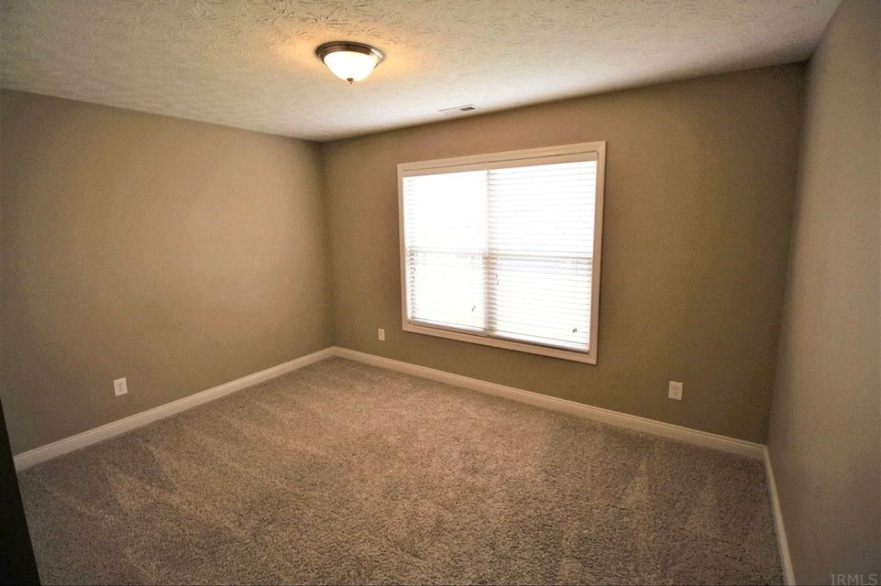 2831 Atlas Dr - Photo 7 of 10