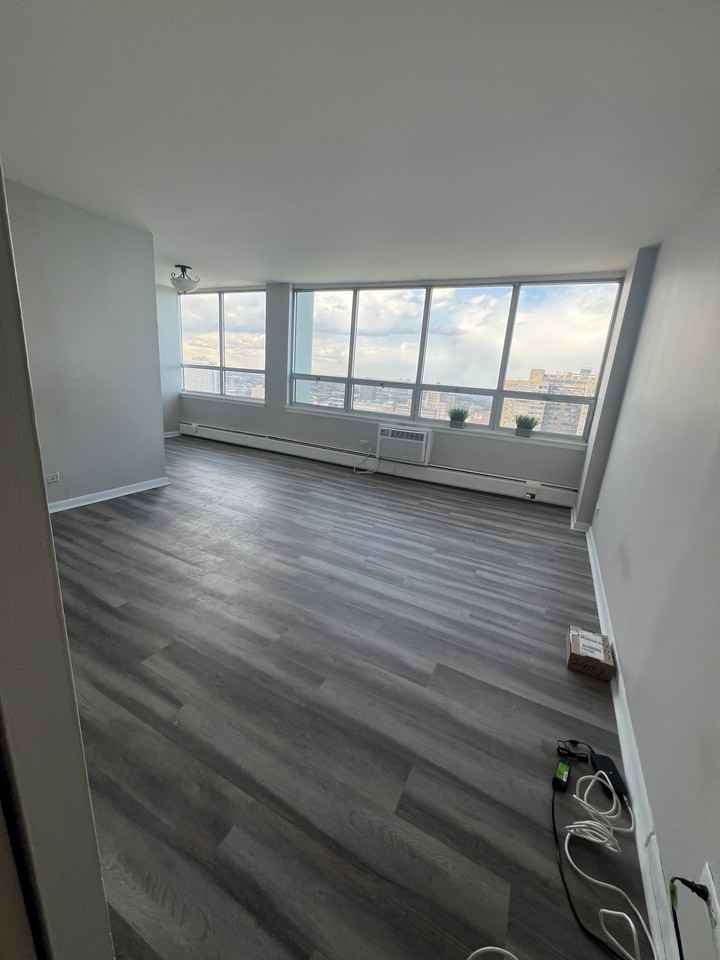 6171 N Sheridan Rd #2407 - Photo 3 of 25