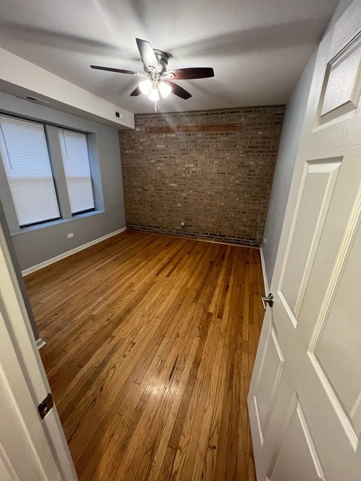 5126 S Dorchester Ave #3E - Photo 7 of 10