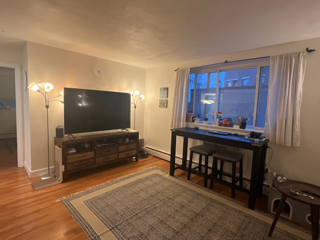 135 Inman St #6 - Photo 4 of 10