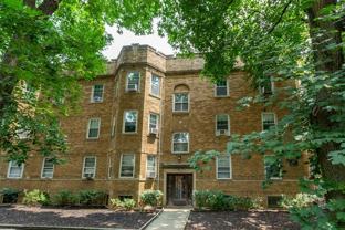 3701 N Hoyne Ave #10Q - Photo 1 of 1
