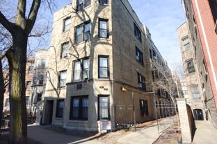 W Roscoe St #NA8 - Photo 1 of 1