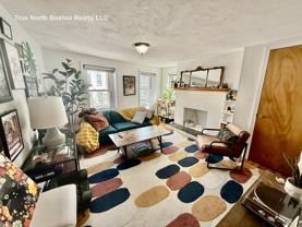 356 Hanover St #3 - Photo 1 of 1