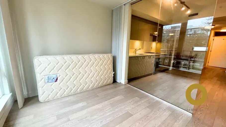 4488 Cambie St #205 - Photo 7 of 14