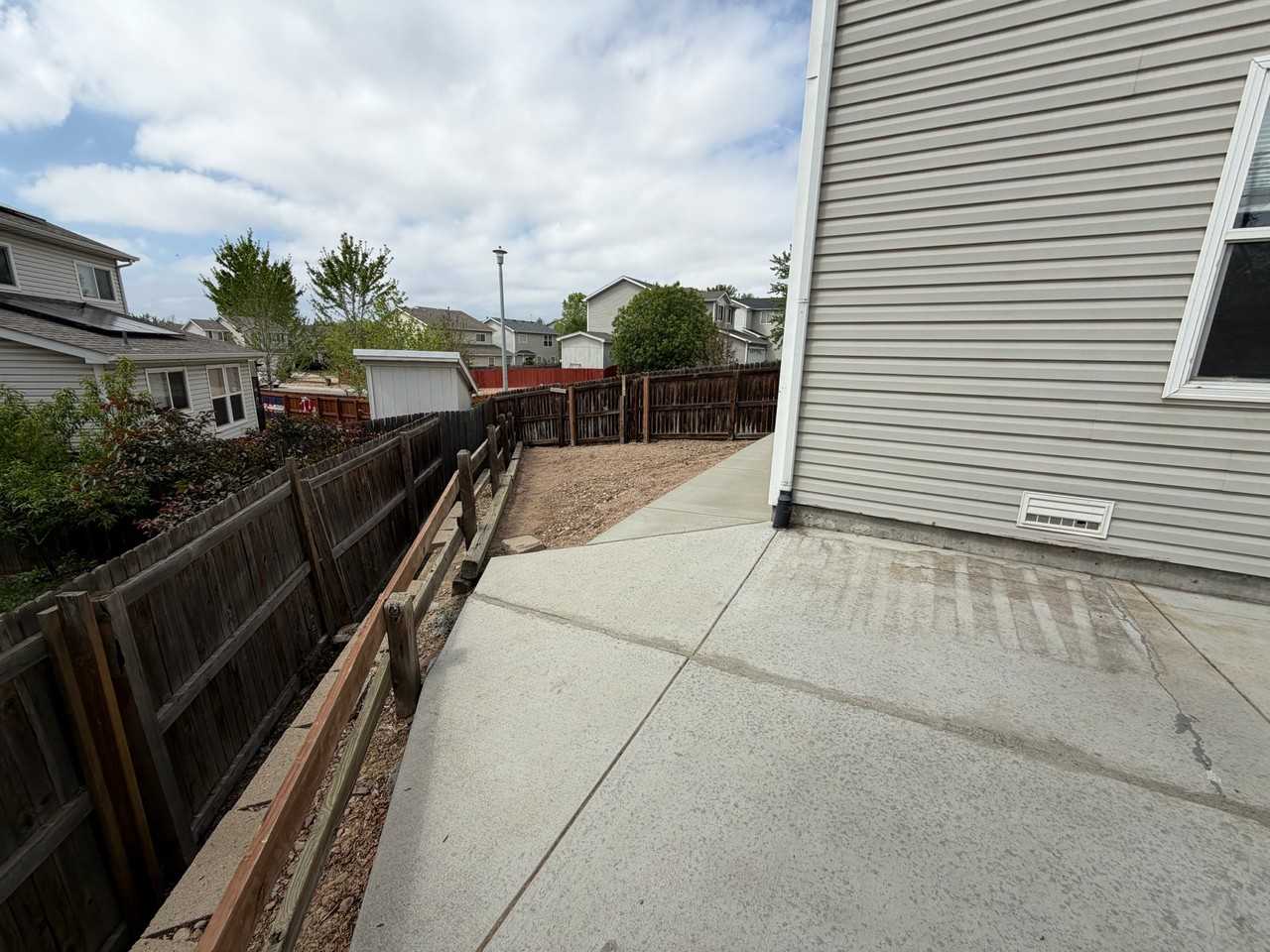 585 E 78th Dr - Photo 4 of 21