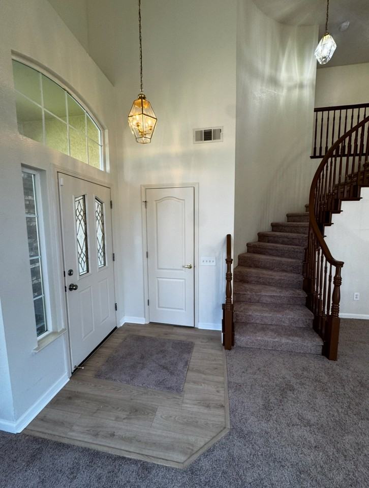 5323 Sage Ct - Photo 5 of 23