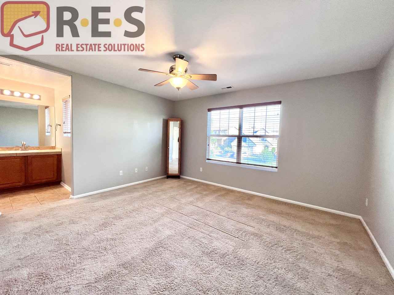 3578 Wonder Dr - Photo 6 of 16