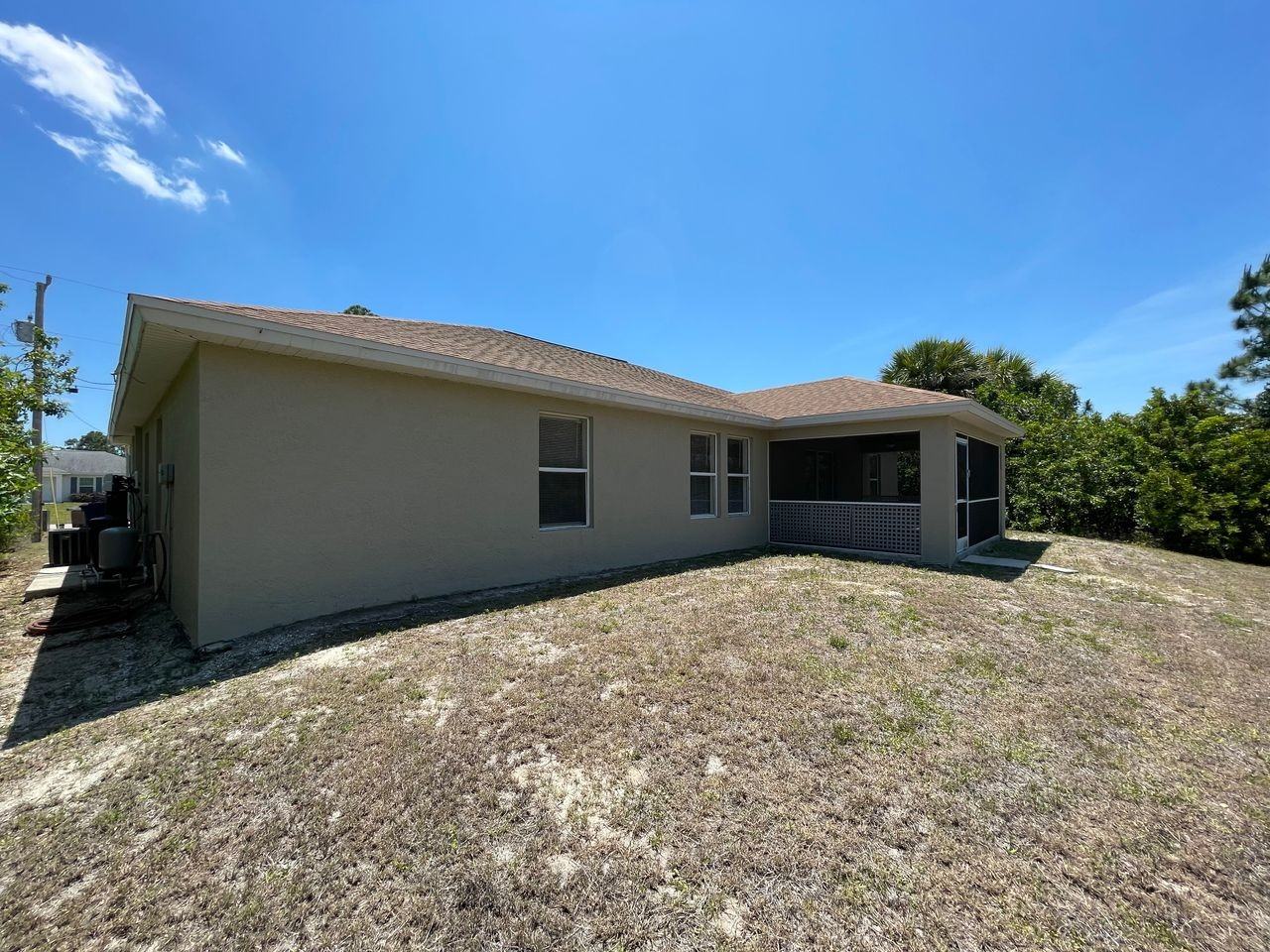 1221 Summa Blvd - Photo 2 of 22