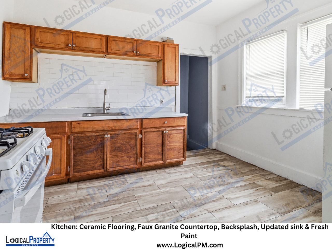 19572 Alcoy St - Photo 2 of 13