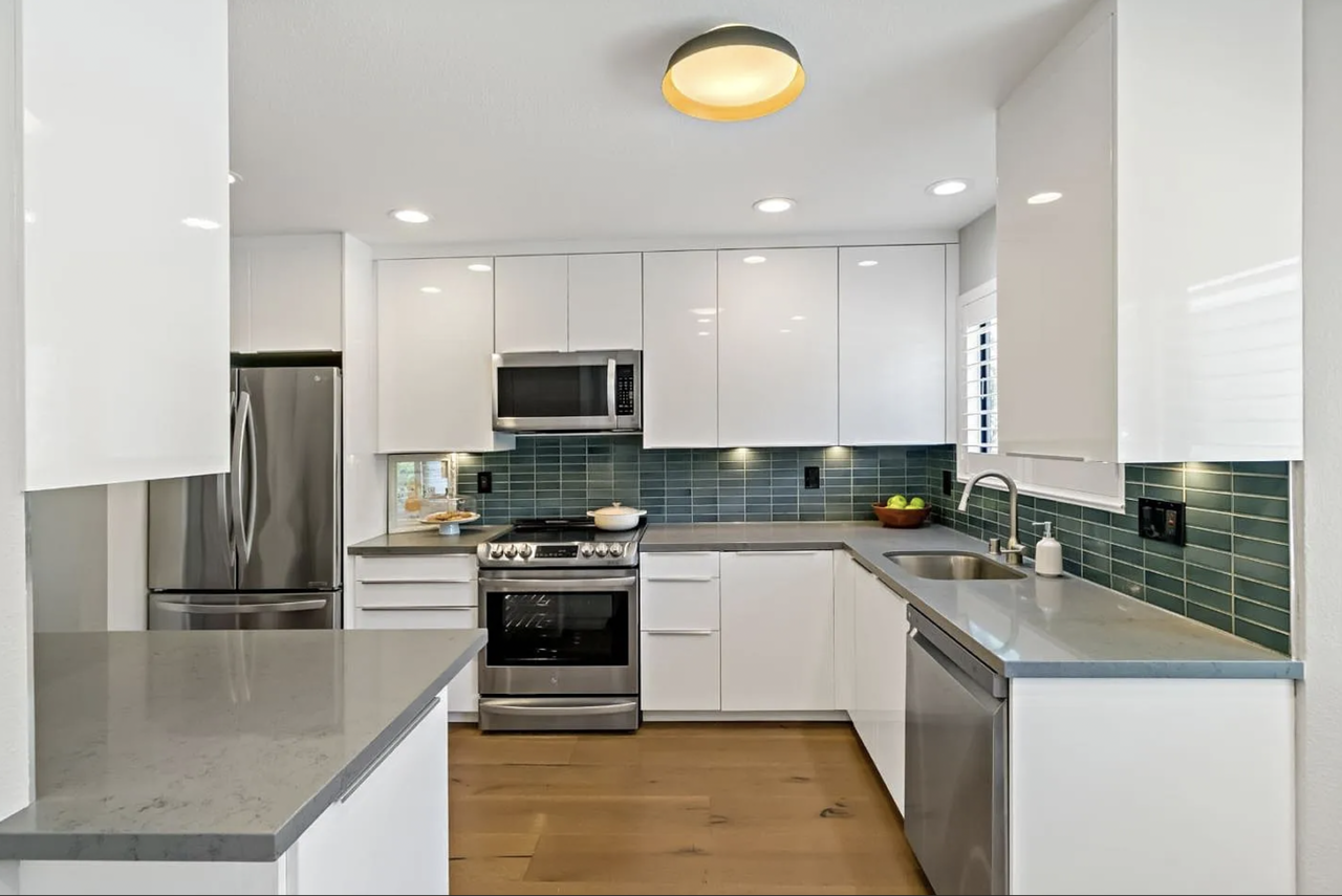435 Alberto Way #2 - Photo 7 of 25