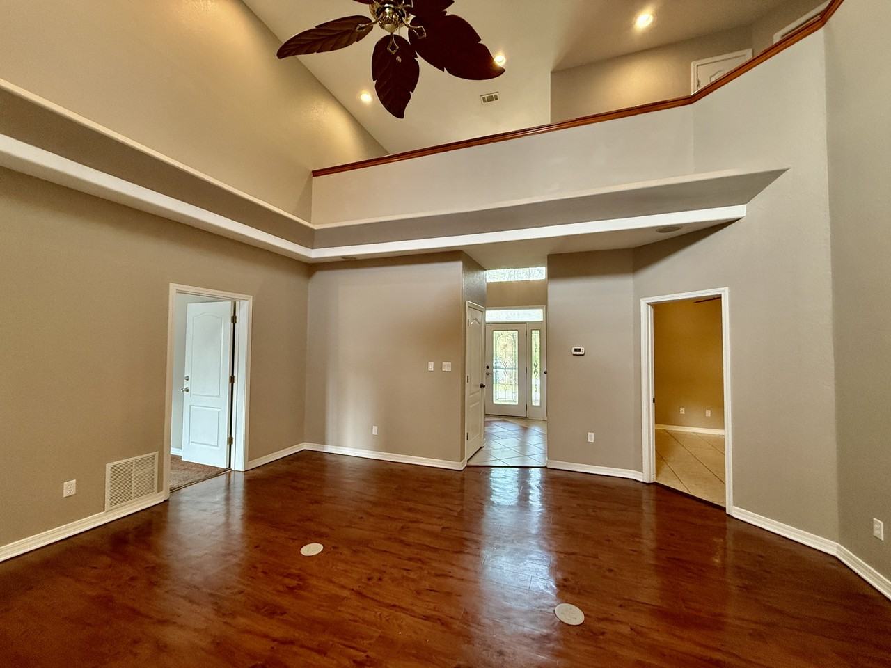 1265 Mazurek Blvd - Photo 2 of 31
