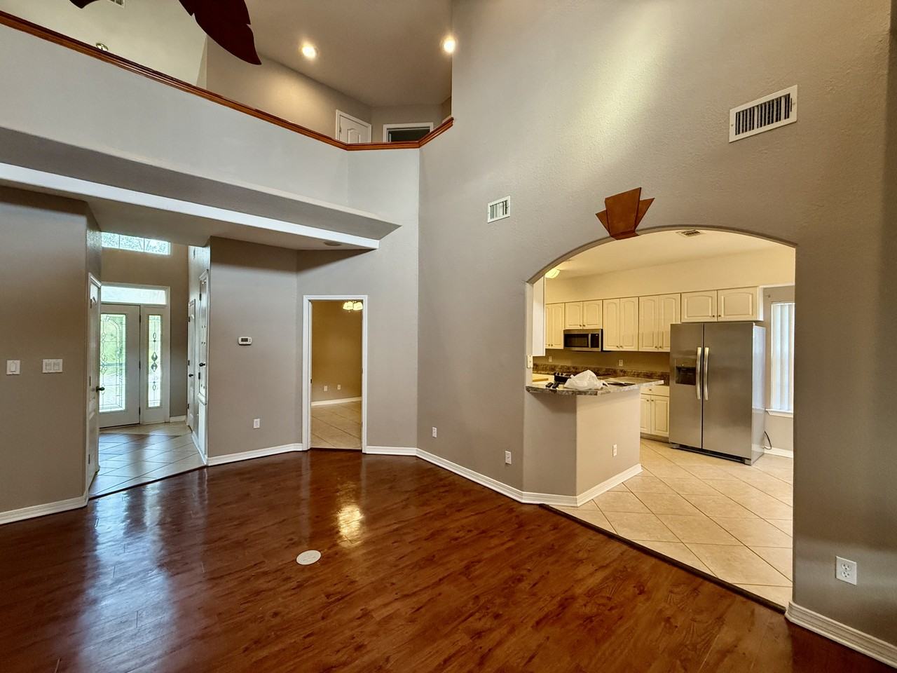 1265 Mazurek Blvd - Photo 3 of 31
