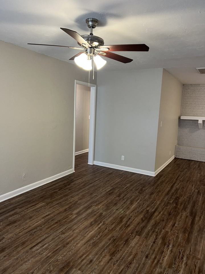 3224 Se 24th St - Photo 5 of 18