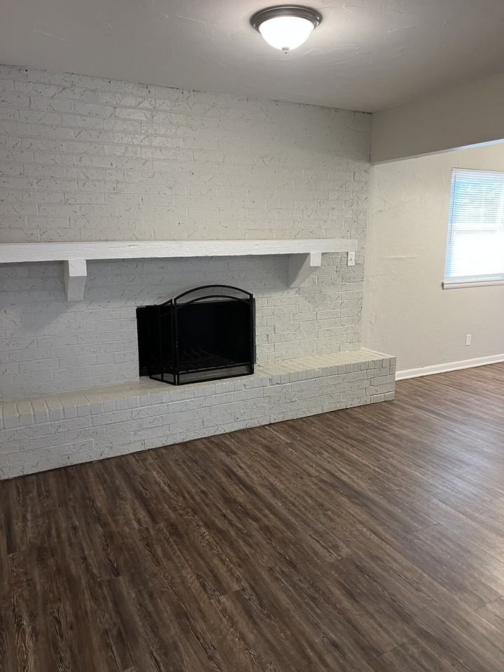 3224 Se 24th St - Photo 6 of 18