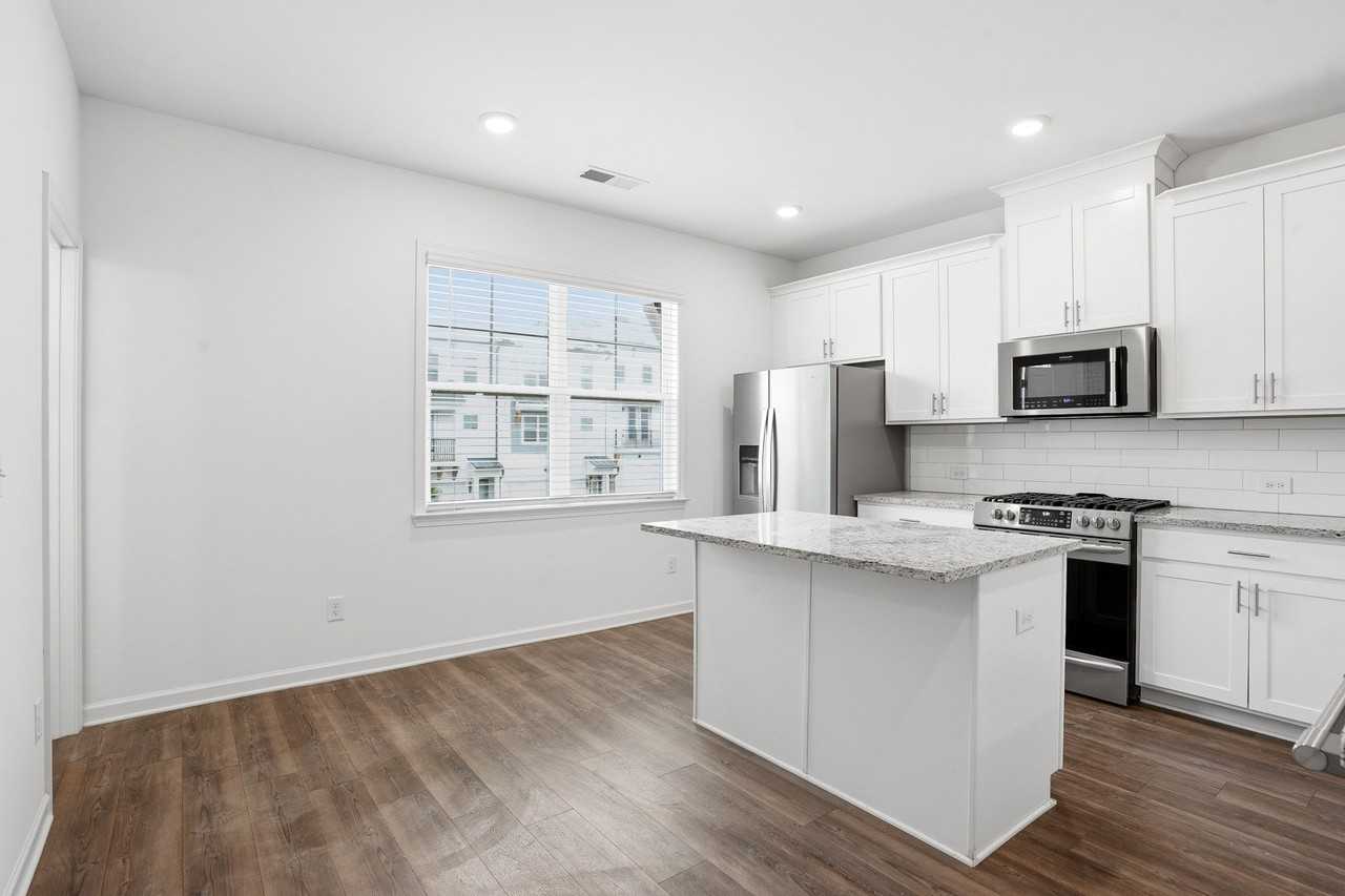3524 Mount Blue Ave - Photo 6 of 25