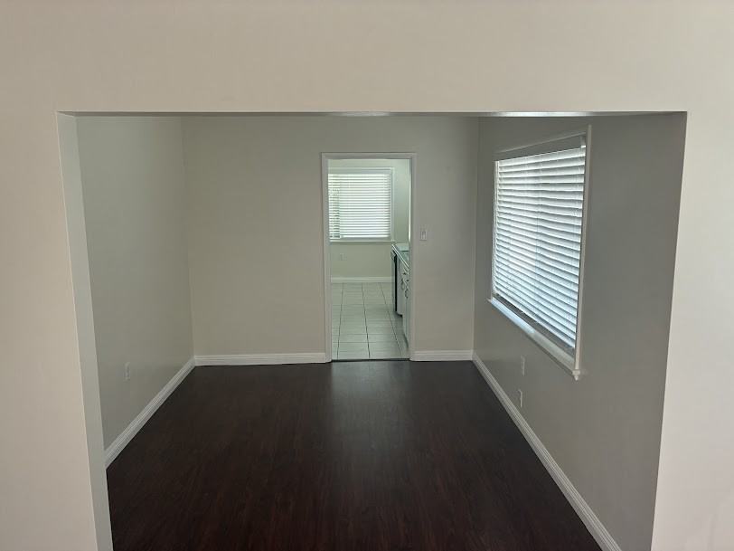 3386 N Mayfield Ave - Photo 5 of 19