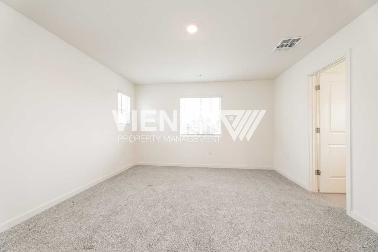 9008 Sausalito Ln - Photo 4 of 15