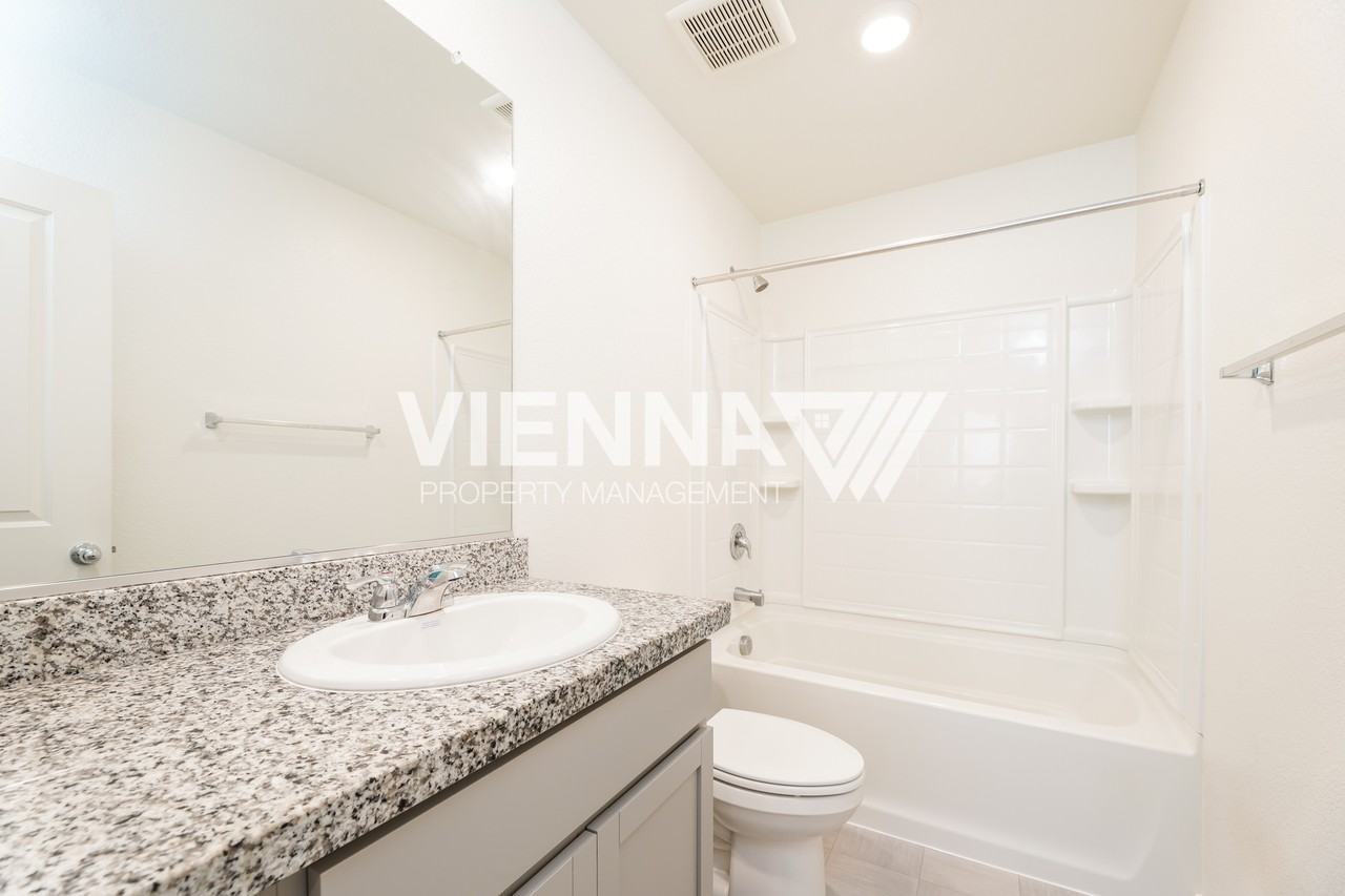 9008 Sausalito Ln - Photo 5 of 15