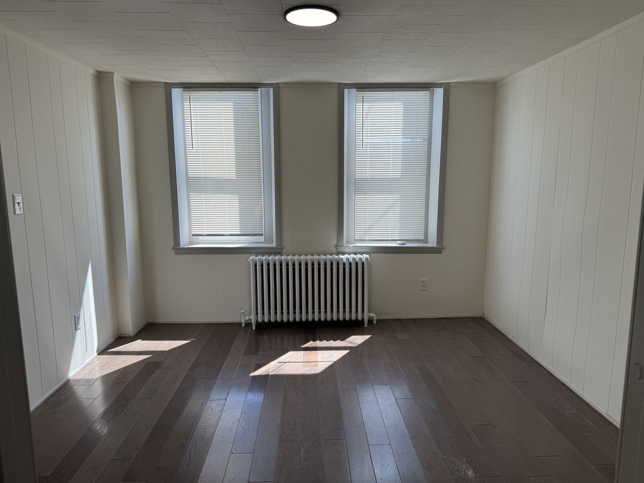 345 N 5th St - Photo 4 of 25