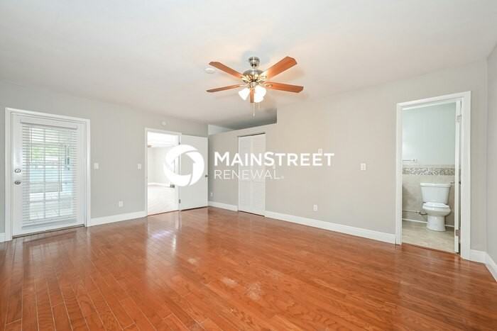 632 Ryan Ave - Photo 3 of 16