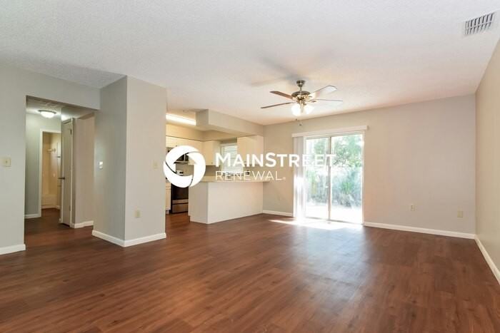 5420 Southgrove Pl - Photo 4 of 16