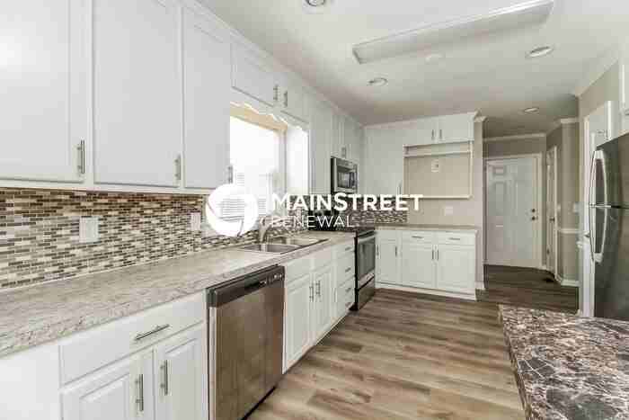 411 Grenham Rd - Photo 6 of 17