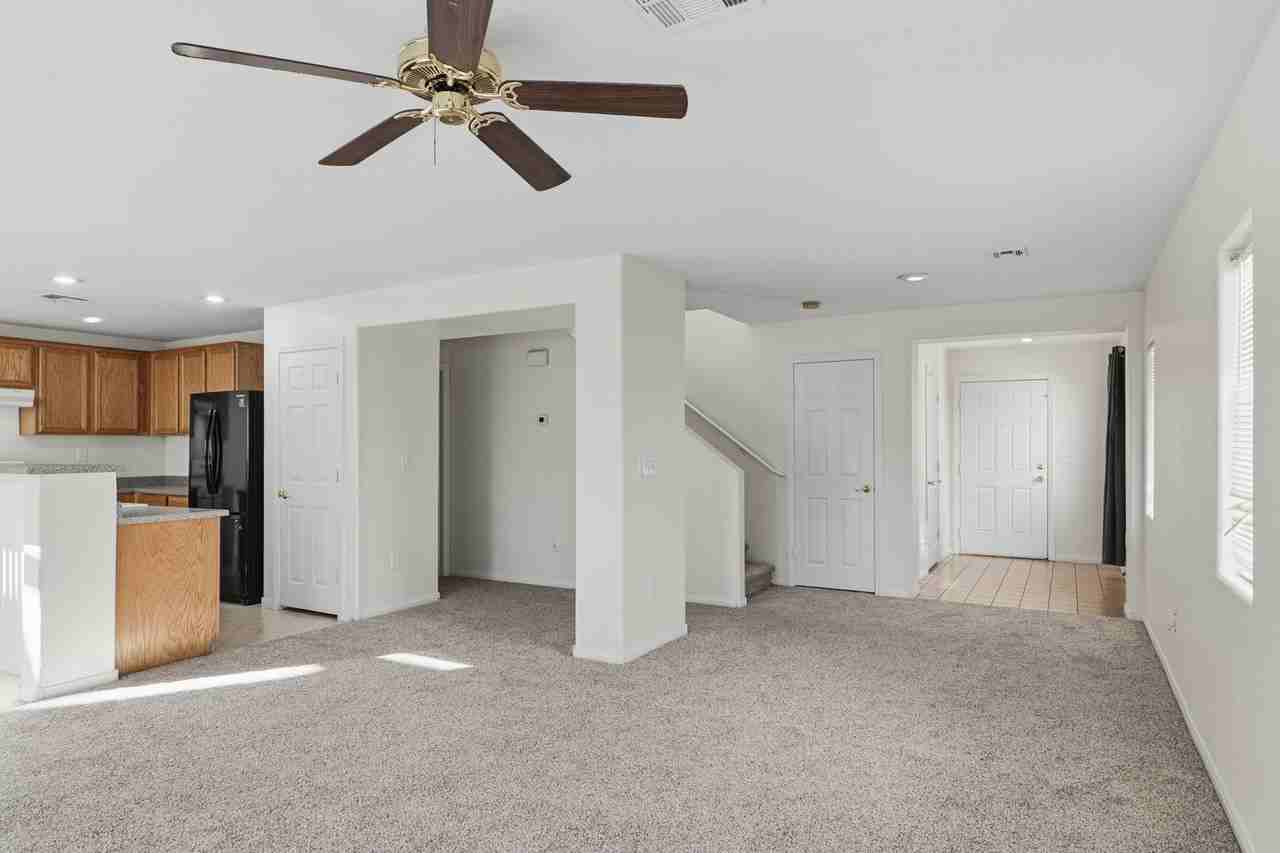 125 Snow Dome Ave - Photo 5 of 30