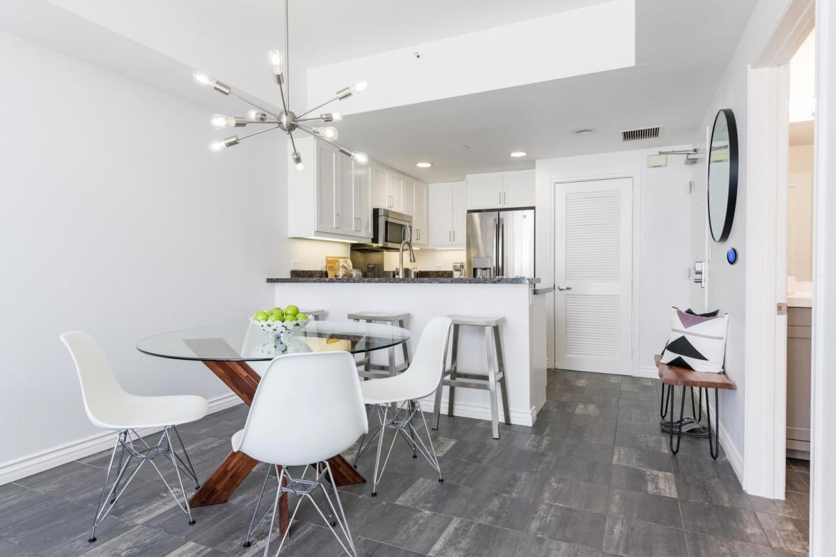 1830 Columbia St #310 - Photo 2 of 12