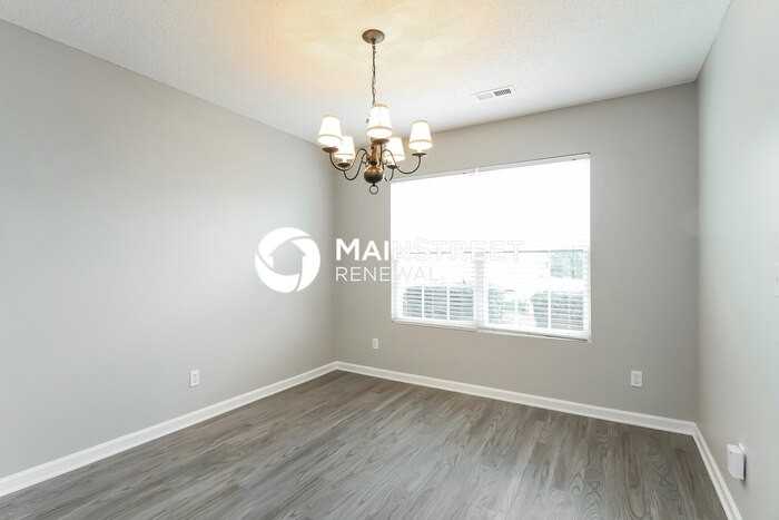 1517 Daisy Park Dr - Photo 5 of 16