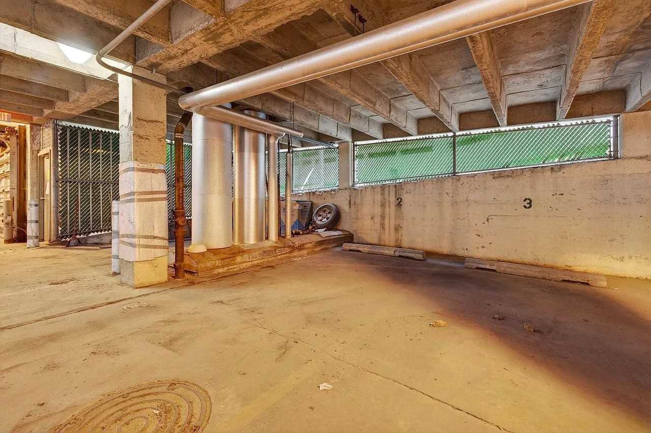 300 S 16th St #802