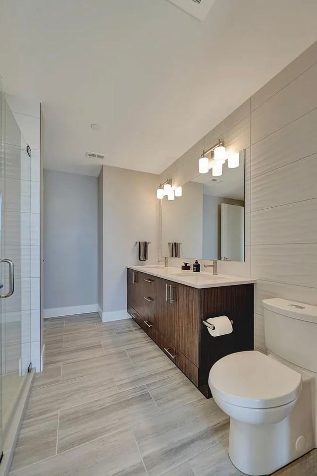 1125 Q St #803 - Photo 4 of 19