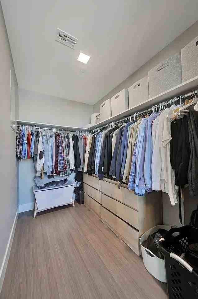 1125 Q St #803 - Photo 7 of 19