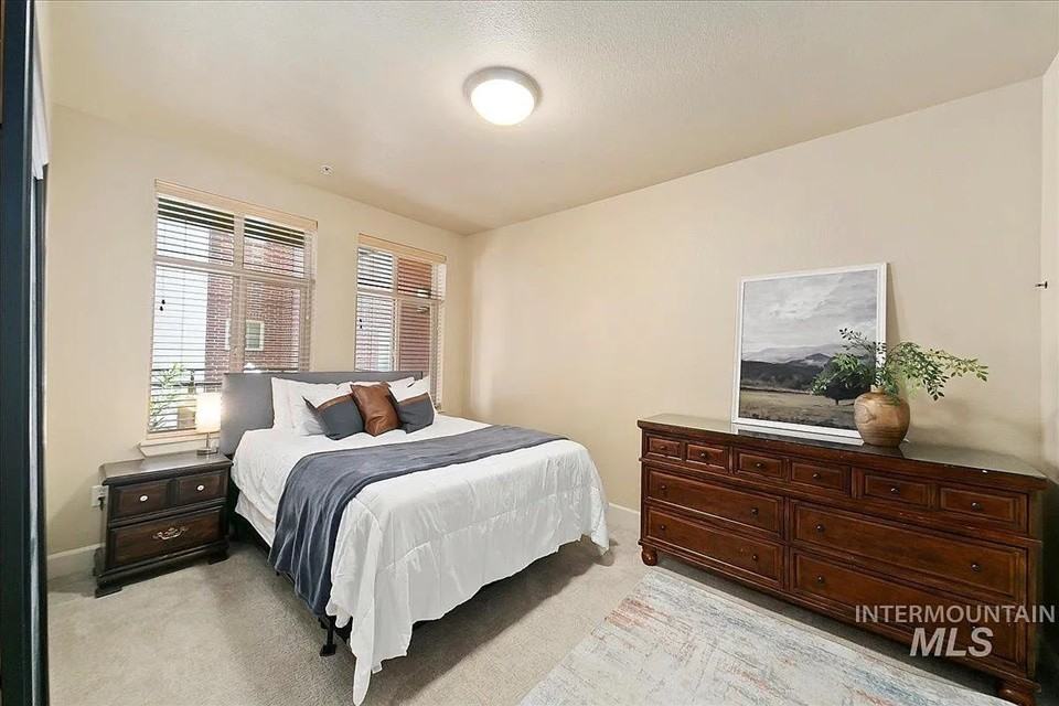 412 S 13th St #208 - Photo 5 of 11