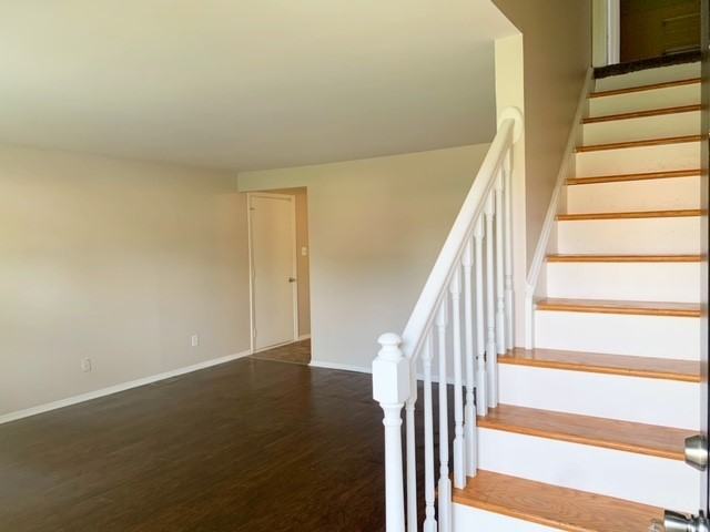 10307 Chris Dr - Photo 2 of 16